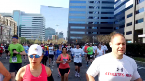 Race start Newport 10k